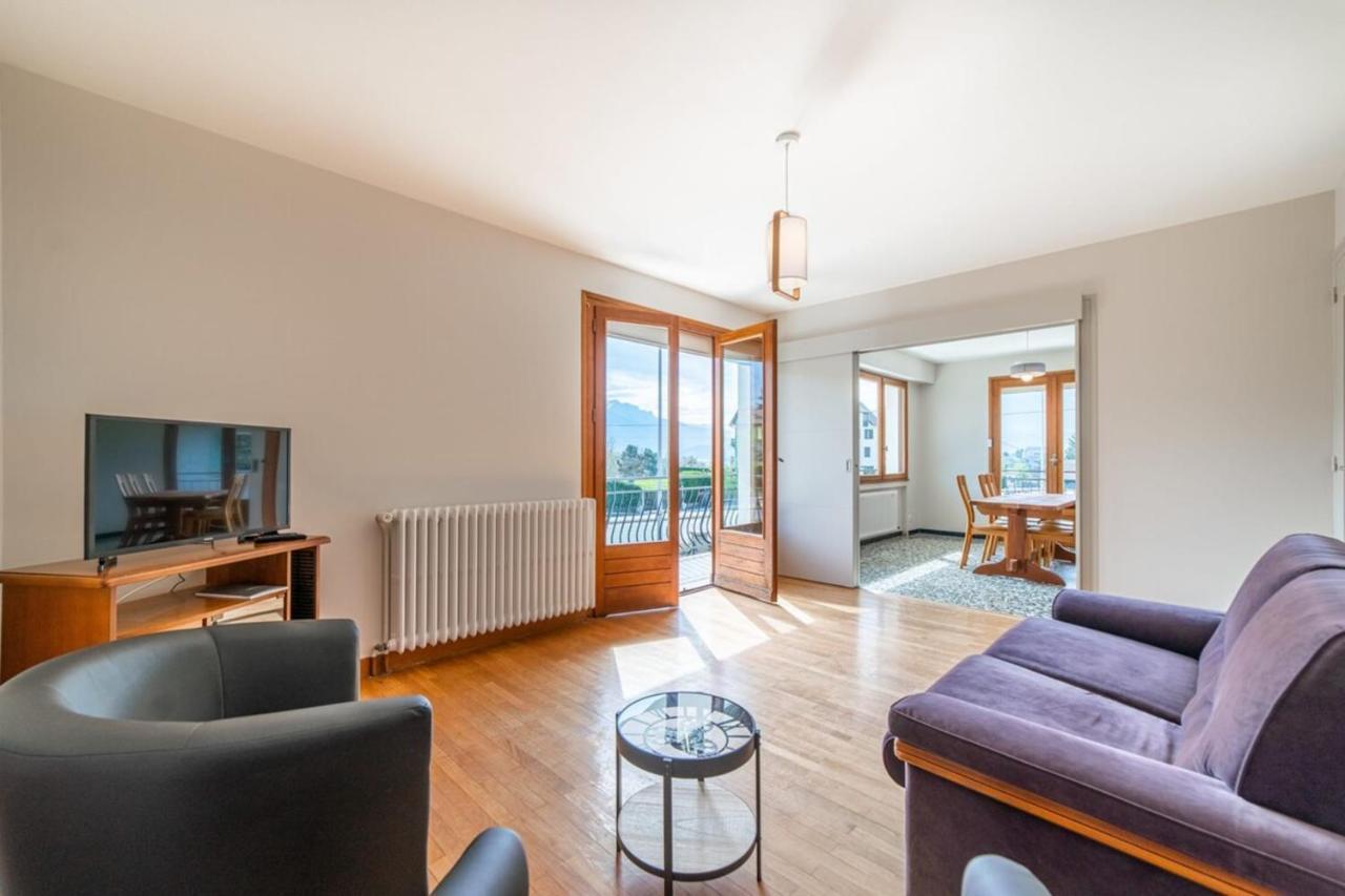Appartement Pour 4 Personnes Proche Du Lac Sévrier Exterior photo