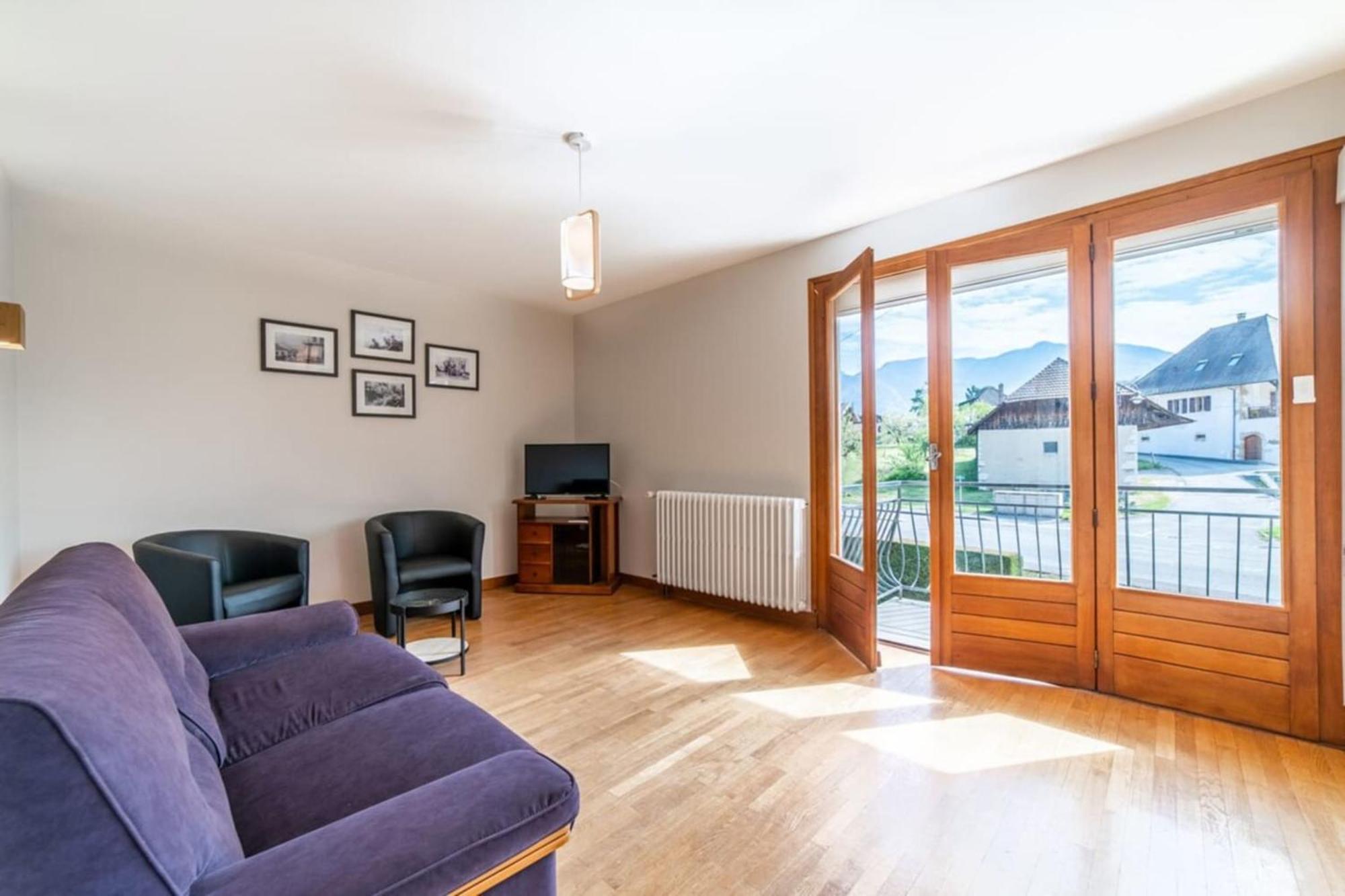 Appartement Pour 4 Personnes Proche Du Lac Sévrier Exterior photo